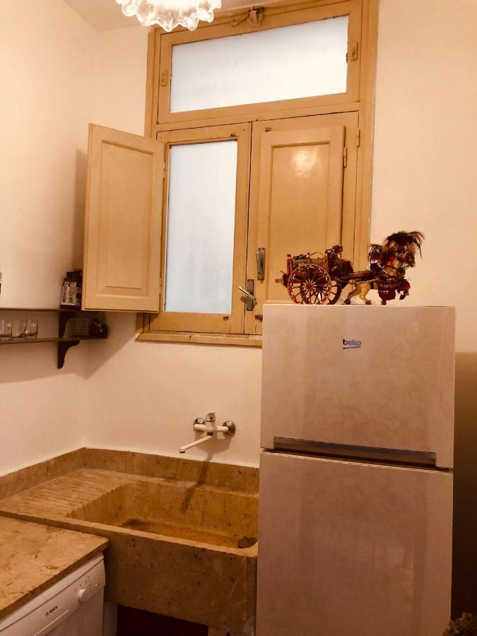 Donna Jona Apartment Trapani Ngoại thất bức ảnh