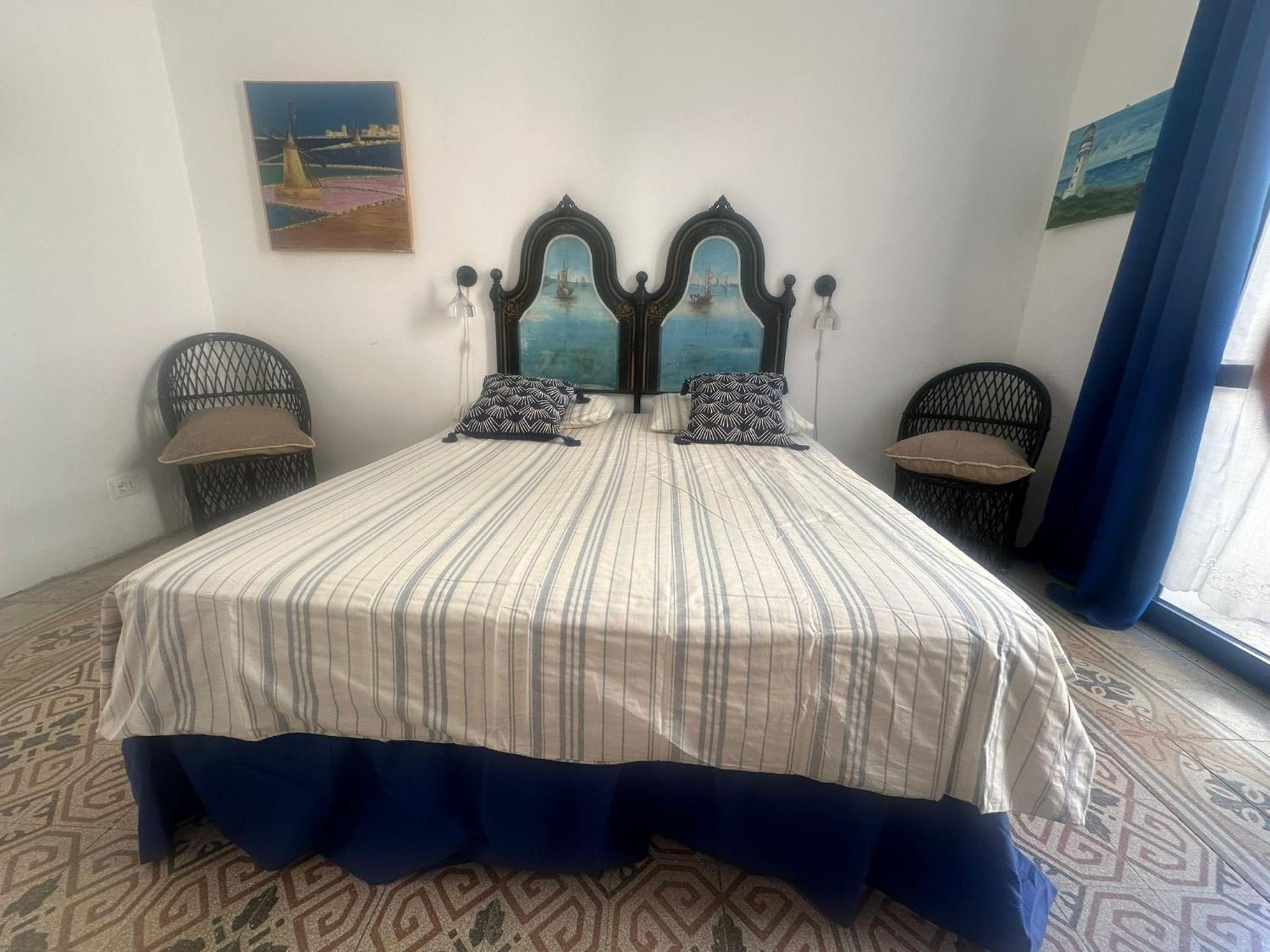 Donna Jona Apartment Trapani Ngoại thất bức ảnh