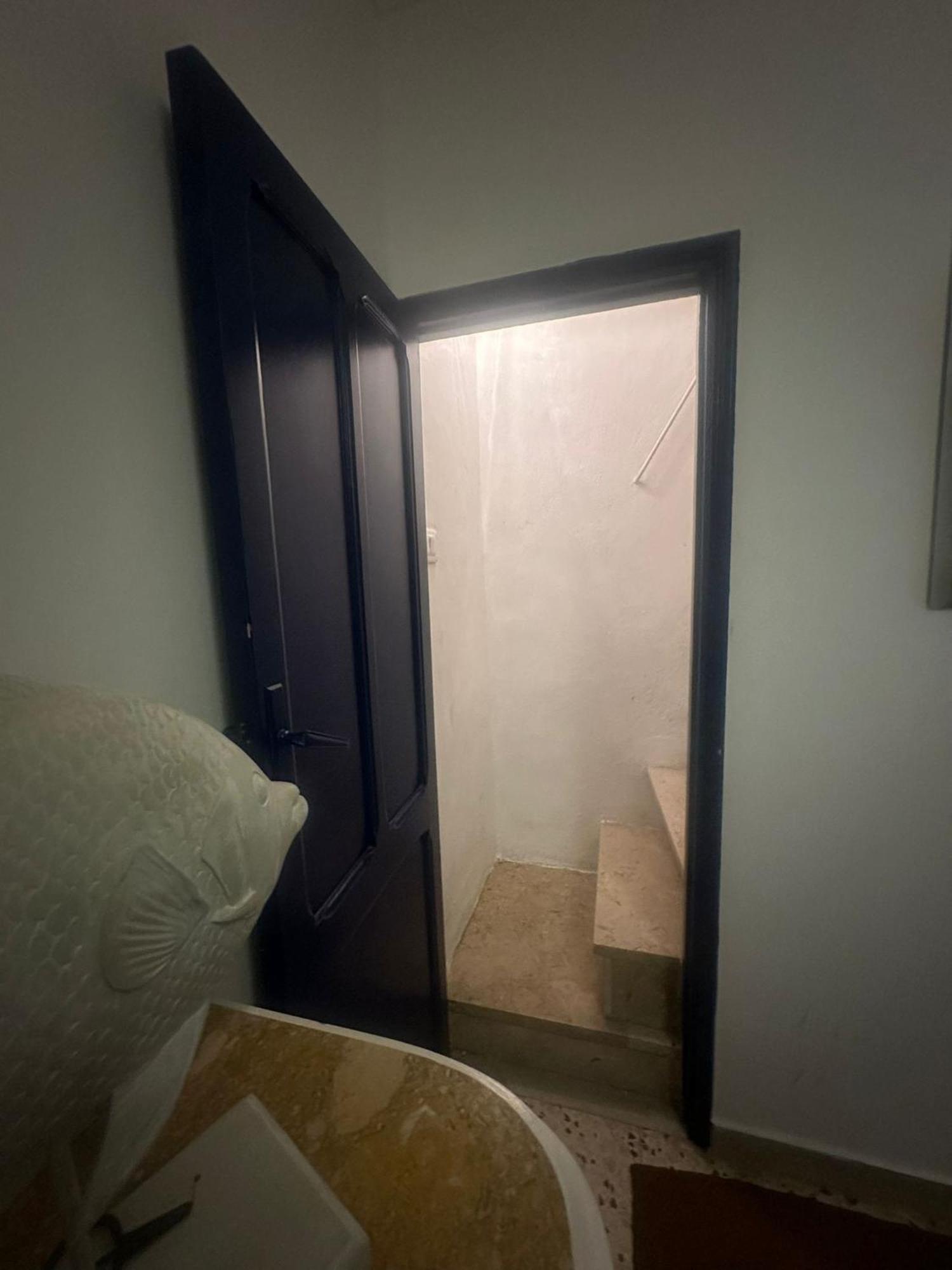 Donna Jona Apartment Trapani Ngoại thất bức ảnh